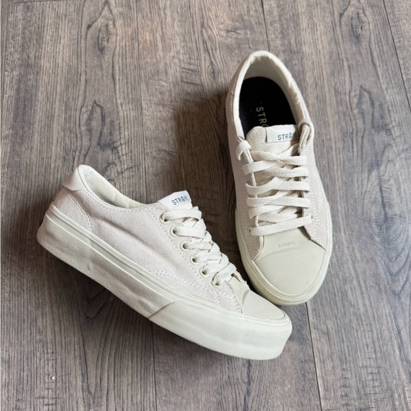 Straye Stanley Sneakers in Cream- Size 6.5 Women’s - Picture 7 of 11